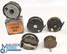 A collection of mixed reels, as follows: Airflo alloy fly reel, 3 ¾
