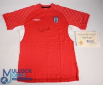England FC Football T-Shirt hand signed by Gary Neville Size Medium Umbro with COA (G)