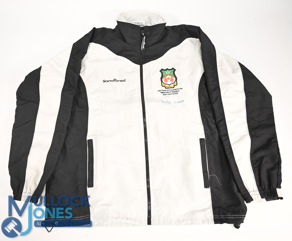 Wrexham AFC Jacket / Coat embroidered 2005 LDV Final v Southend Utd Millennium Stadium 10th April - Image 2 of 5