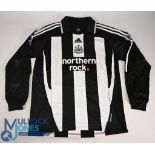 Newcastle United FC Home Football Shirt 2007-2009 #8 Guthrie (signed) Size Large long sleeves Adidas
