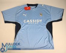 Coventry City FC Home Football Shirt 2009-2010 #15 with an unidentified signature on back Size Large
