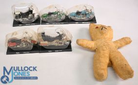 Selection of Various Toys Chieftain Mk 5 Tank plastic model on wooden base, 4 Maisto Motorbikes