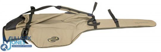 Large Korum Total Protection Tactical Angling Fishing Rod Storage Bag, for three rods reels - with