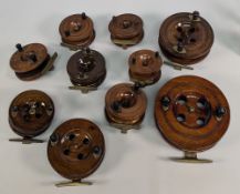Collection of wooden Nottingham and Scarborough reels, ranging from 4
