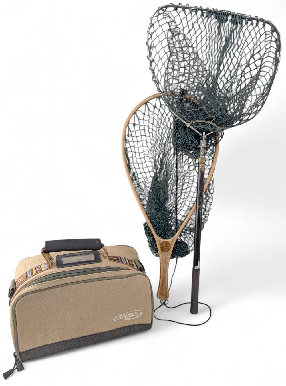 Hardy Alnwick extending folding landing net 20" to 38" with 'D' head. Angler Accessories, New