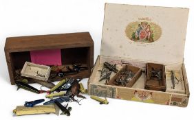 Quantity of Hardy vintage lures, including Crocodile and leaded mounts in early/late boxes, yellow