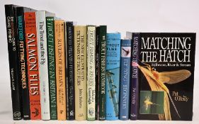 14x Fishing Books to include The Guinness Guide to Game Fishing 1980 William B Currie, Fly Tying
