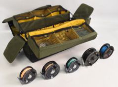 Wychwood Competition reel/tackle shoulder bag 13