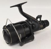 Shimano 8010 Aero Baitrunner fixed spool reel, large 'T' handle, good bail, rear tensioner, light