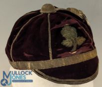 England c1900-1910 Rugby Honours Cap: The classic maroon velvet senior cap, 6 panelled with gold