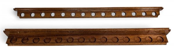 Wooden Golf Club Display for 14 clubs, a well-made hardwood display in two pieces with a wall fixing