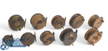 Selection of early wooden and brass Fishing Reels to include 3 star backs 2 having with check button