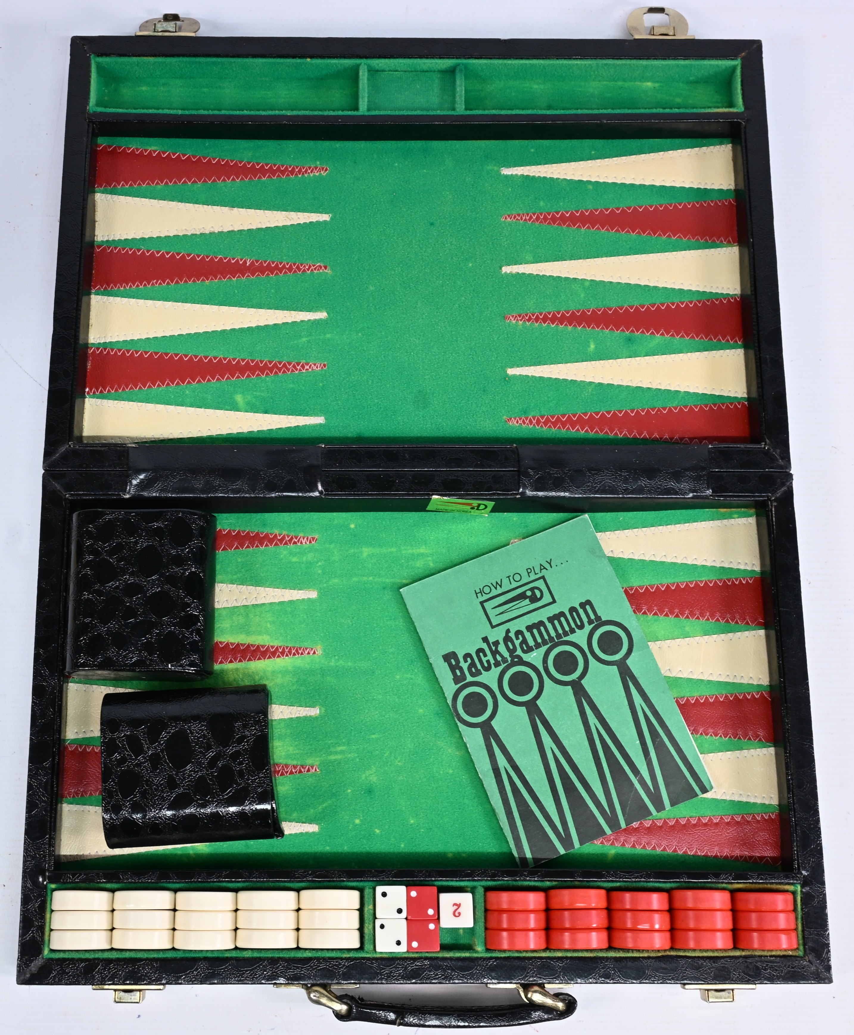 Fujimi Ferrari 365 GTB/4 Daytona model kit 1/24 scale - Image 2 of 3