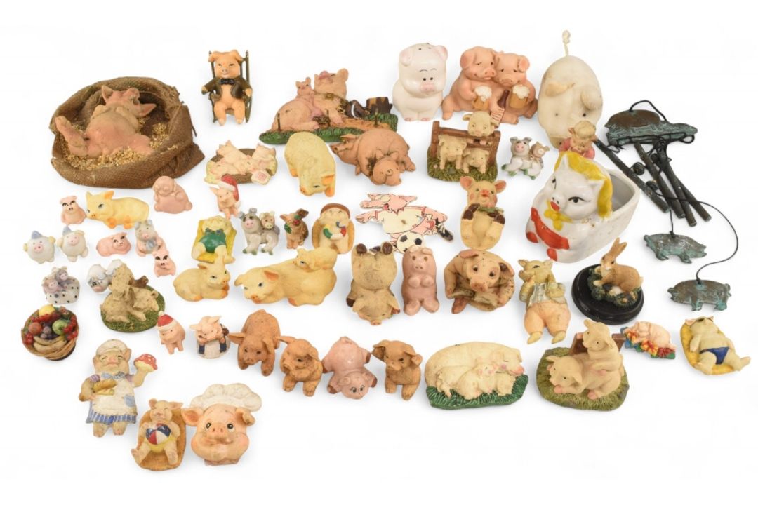 Ceramic Pig Collection featuring various size pigs mostly Moneyboxes to include NatWest Wase Pigs, - Image 3 of 3