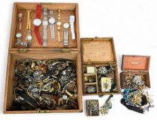 Quantity of Assorted Watches mostly Quarts Gents and Ladies, all needing batteries, spares or repair