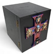 Guns And Roses Locked and Loaded Limited Edition Appetite for Destruction to include 7 x 12