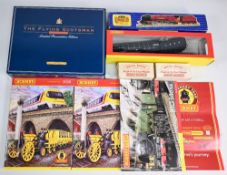 Hornby OO Gauge Trains to include R089 Flying Scotsman Open & Brake Coaches, LNER 10000 Locomotive