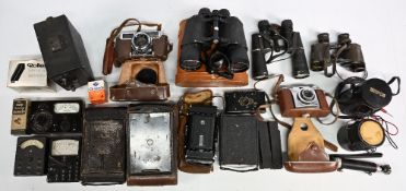 Vintage Cameras Lightomatic II, Zeiss Ikon Netter 515, Kodak Pocket camera, Zeiss Contina, Half