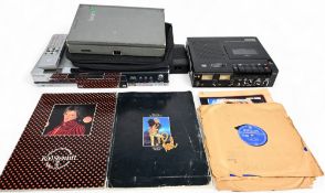 Hi Fi Equipment Panasonic DMR-HS2 combines a 40GB hard drive, a DVD-R/DVD-RAM recorder, a television