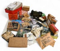 Toy Selection to include Hornby O Gauge 6600 GWR Clockwork Loco, Lead Miniature figures, Railway