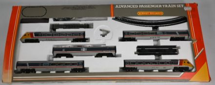 Hornby 'OO' Gauge R543 Advanced Passenger 5 Car Locomotive Train Set not tested but appears unused
