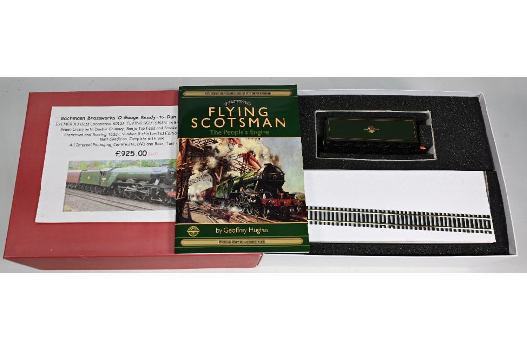 Bachmann Brass / SanCheng 7mm O Gauge A3 Class 4-6-2 "Flying Scotsman" with double chimney Doncaster - Image 1 of 3