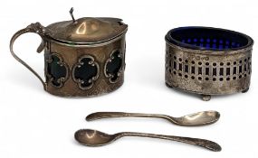 1910 Willian Henry Birmingham Silver Cruet part set with green glass liner and Chester 1910 cruet