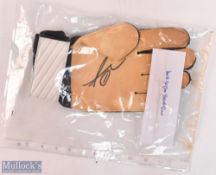 Manchester United goalkeeper David De Gea signed Umbro glove, left hand, with marker pen