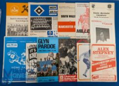 1976/77 Nuremburg v Manchester Utd 30 July 1976 friendly match programme Hamburg v Manchester Utd