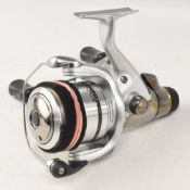Shimano Super 4000 GTM-RB fixed spool spinning reel push button spool release, good bail, twin