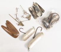 Collection of 21x Big Game lures and bait mounts incl Hardy 'Wilson' 5inch big game spoon, Hardy '