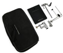 Snowbee Waldron Vice, good jaws with bobbin rest and arc arm, full pedestal and 'C' clamp,