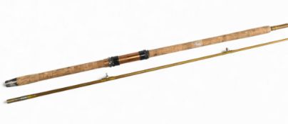 A Lee Rods Redditch Spinette lamiglass carp rod, 9ft 4
