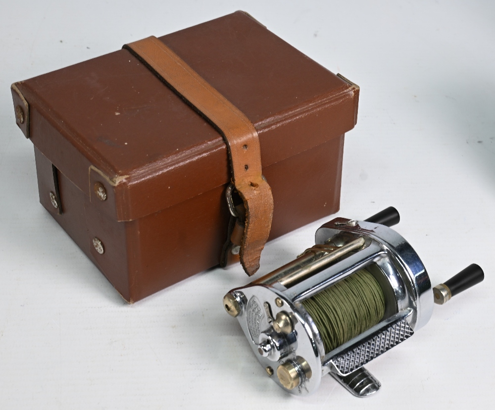 Hardy Bros "The Elarex" bait casting reel, chrome plated on/off check and side tensioner, twin