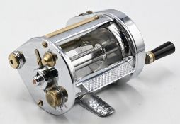 Hardy Bros The Elarex multiplier reel with level wind, twin handled, ribbed foot, chromed finish,