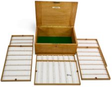 Fine Peter Loam oak fly reservoir, 15