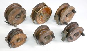 Collection of 6 Nottingham pattern wood/brass reels, ranging 3