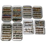 Quality collection of Wheatley alloy fly tins with a huge collection of flies, as follows: Top
