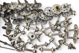 Selection of Vintage Wheel Hubs various makes and sizes (box)