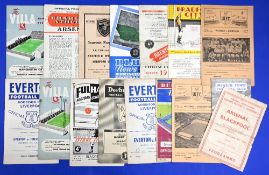 Selection of programmes 1947/48 Arsenal v Blackpool (pirate-Ross), 1948/49 Southampton v Luton Town,