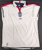 2003-2005 Umbro England Replica Football Home Shirt, short sleeve size XXL- a few dirt marks noted