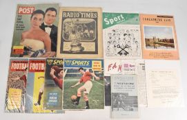 Collection of Manchester United memorabilia to include 1957 FA News United on cover, 1957 Sporting