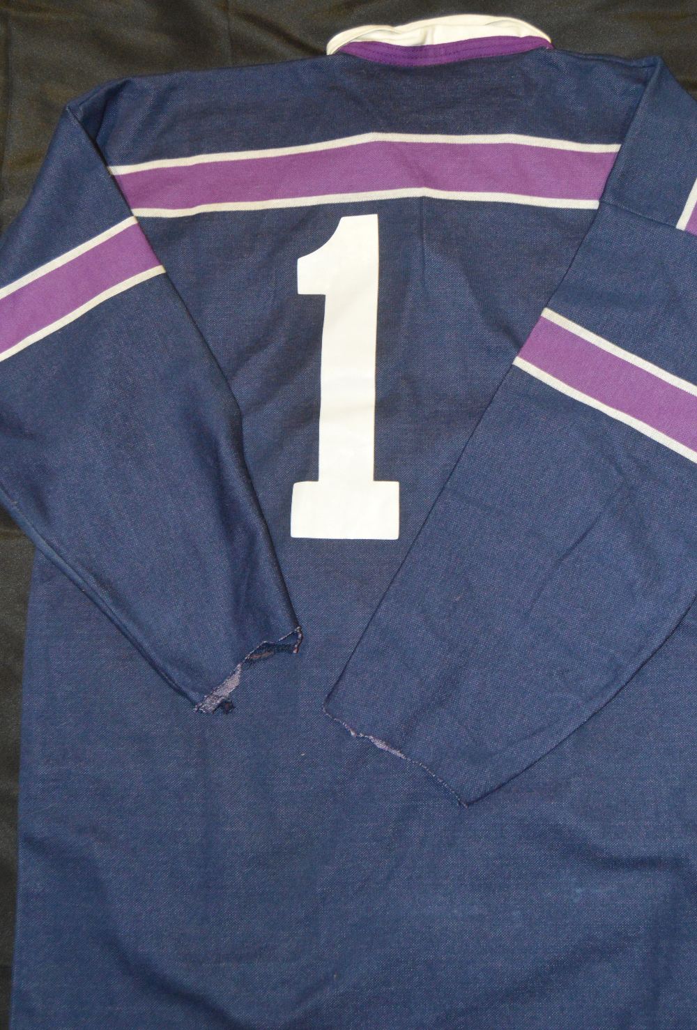 2002 Matchworn Tom Smith Scotland Rugby Jersey: From the 2002 game v England, blue/maroon with - Image 3 of 3