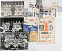 1951 Blackpool FAC Runners-Up at Wembley plus the cup run from the 3rd round onwards. Programmes