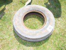 A front ribbed tyre 7.50-16.