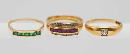 Three 18ct gold rings set emerald ruby and diamond, approx 10.4g