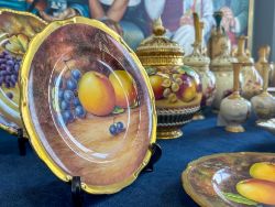 Antiques, Silver & Collectables