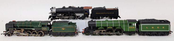 Hornby, 00 gauge, R216- 'Green/White 'Prime Pork' Closed Wagon' model locomotive, with approx. 55