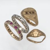 A pair 9ct gold gents signet rings together with two other rings (indistinct hallmark), total weight