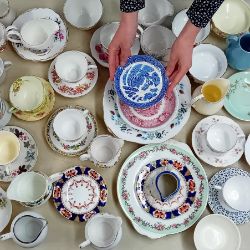 Antiques, Silver & Collectables